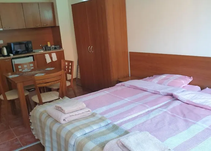 Rositsa 28 아파트 *